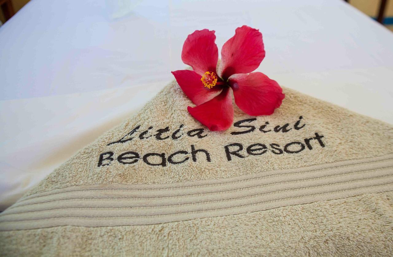 Litia Sini Beach Fales Lalomanu Exterior photo